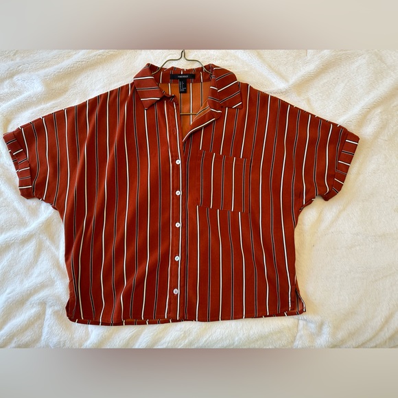 FOREVER 21 Womens Dark Orange White Black Short Sleeve Top  Size: S - Picture 3 of 3